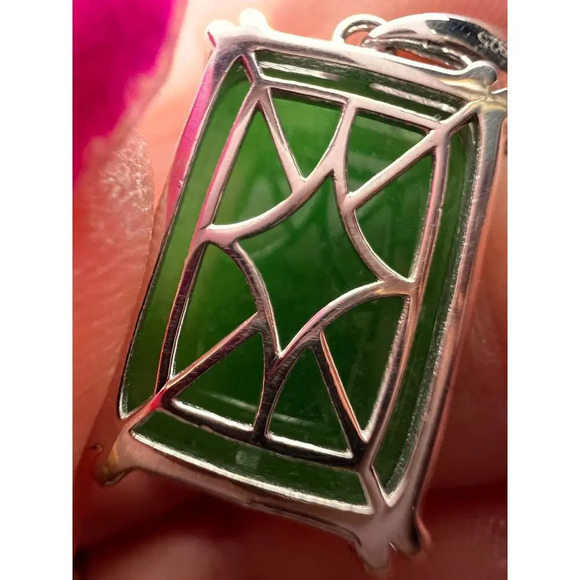 Jade pendant and chain necklace in platinum over sterling silver - Picture 6 of 11